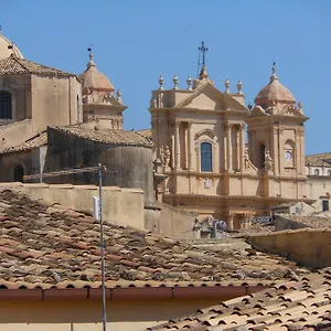 Casa Vacanze Happy Days Casa vacanze Noto